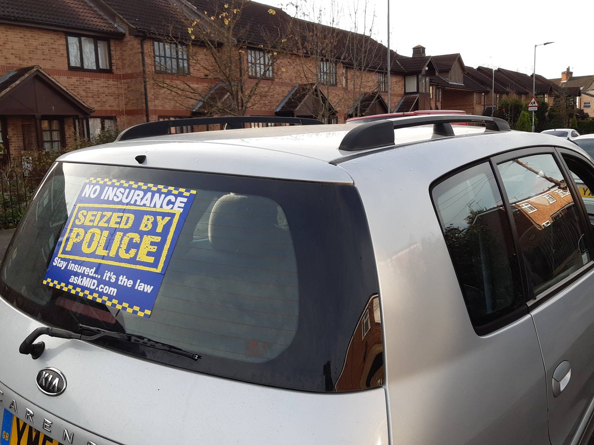HumberbeatHULL's tweet photo. #HullTeam4Patrol During routine patrols this car was stopped &amp; seized for driving with no insurance. Driver given a ticket meaning a fine &amp; 6 pts. Uninsured drivers can leave law abiding road users out of pocket  &amp; enduring significant worry. No excuse. #NoInsuranceNoCar #AskMID https://t.co/m85noTCppK