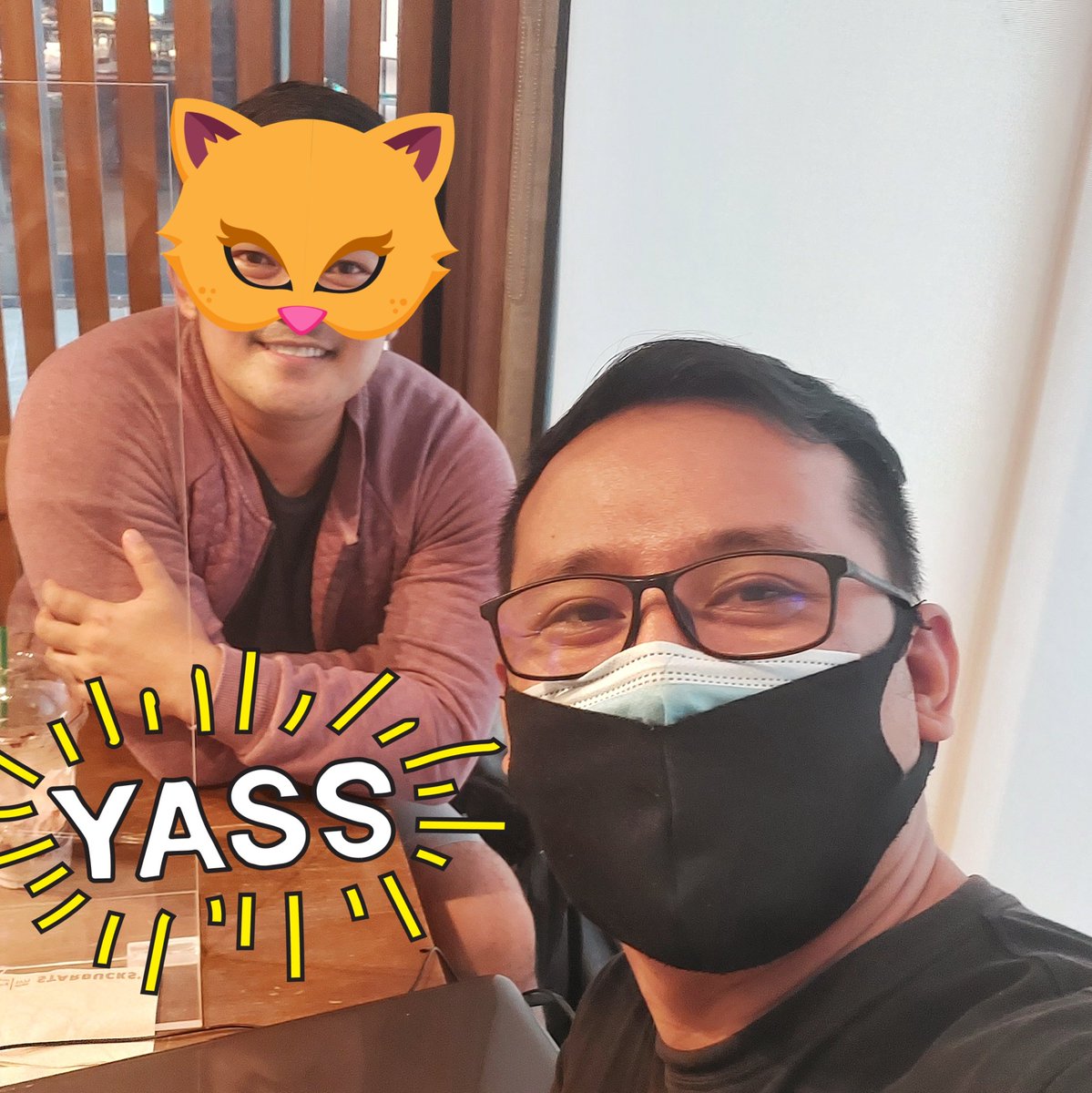 JustJM123's tweet photo. After 8 long years? Nagkita din tayo ulit... https://t.co/MIReF4eqWM