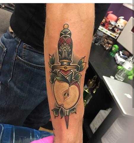 tattoosbymikes's tweet photo. Neo-Traditional tattoos take a lot of inspiration from the traditional tattoo style. However, Neo-Traditional tattoos have a twist, finer lines mixed with bold, more nontraditional colours
More details call at +91-9811365578
visit: https://t.co/3UukbfCu9x 
#TattooArt #TattooFact https://t.co/BbDPQ80DmT