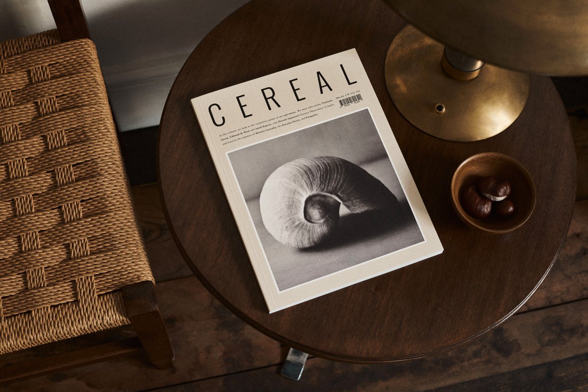 Introducing Cereal Volume 20.

In this volume, we look to the restorative power of art and nature. We meet with artists Torkwase Dyson, Edmund de Waal and Anish Kapoor, visit Hiroshi Sugimoto’s Enoura Observatory, and traverse the Atacama Desert. 

readcereal.com/cereal-volume-…