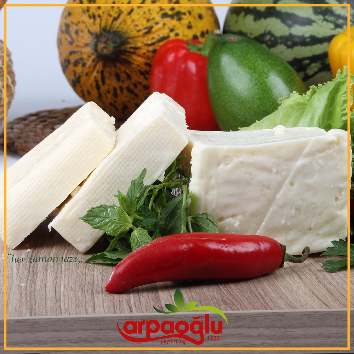 Her zaman doğal, her zaman taze, her zaman yöresel ürünlerimiz; sofraların baş tacı, damaklarınızın vazgeçilmez lezzeti...🧀😋

#arpaoglu #arpaoglupeynirleri #peynir #peynirci #peynircilik #peynirler #istanbul #doğal #doğalürünler #yöresel #yöresellezzetler