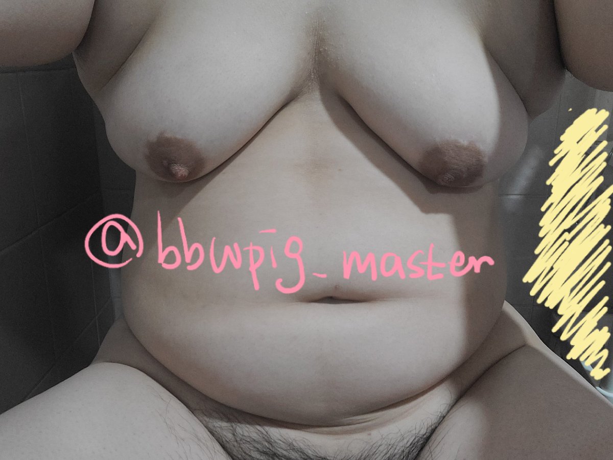 bbwpig_master's tweet photo. 추하지만 모두에게 보이고싶어 안달난 암퇘지. 다른사람에게 더 많이 보여져서 더 흥분되고 더 추해지는 모습

#뚱녀 #암퇘지 #노예 #BBW https://t.co/9GUAiQesgK