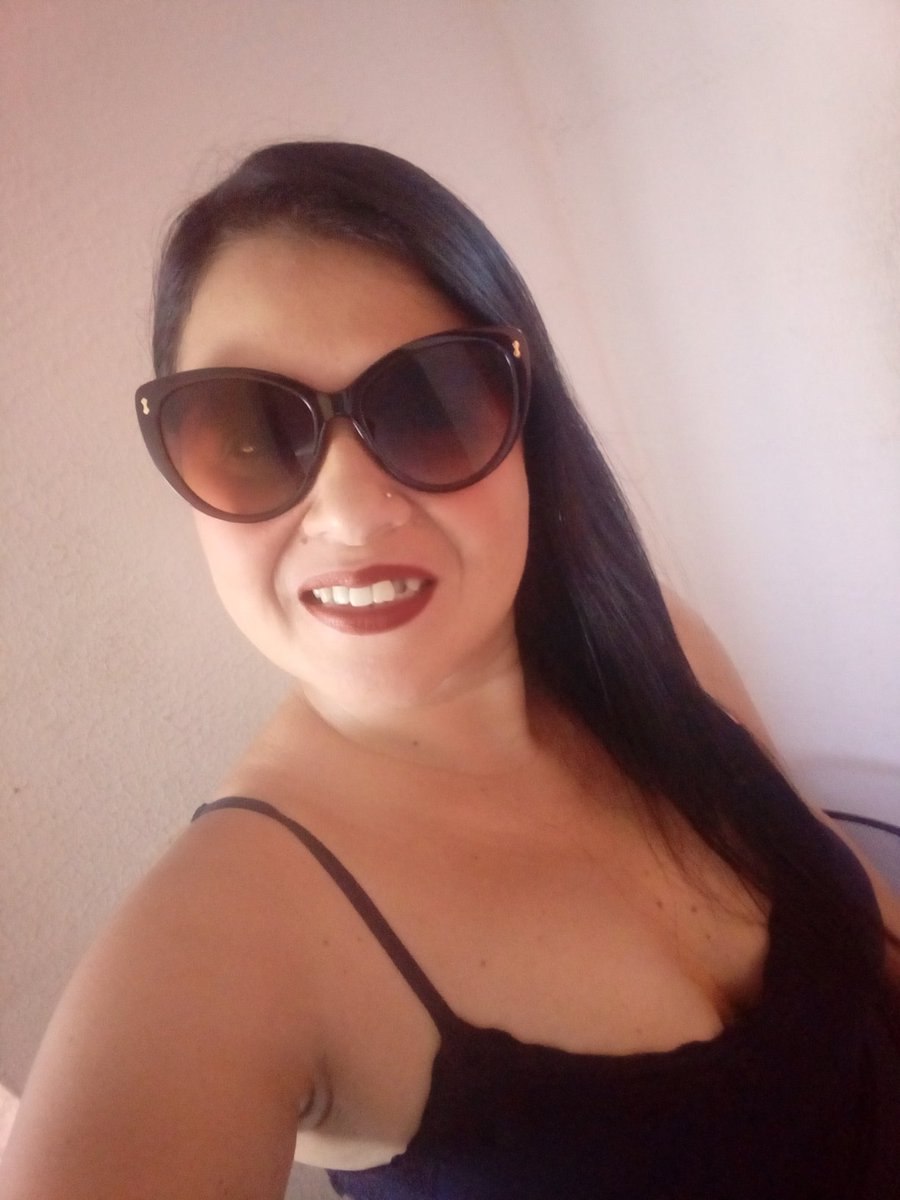 BIA_KTG's tweet photo. Bora começar mais uma semana que será abençoada 🙏
#BomDia 🌹 https://t.co/oRDYPy1dUj