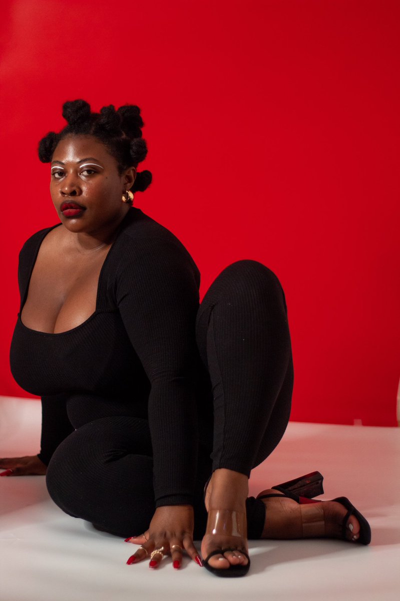 🚨🚨🚨
Entering a new week guided by the knowledge that I am infinitely talented and the universe is aligned in my favour. ✨