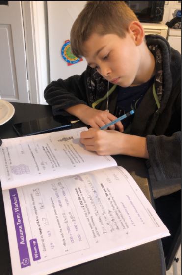 KingshurstY6's tweet photo. Lots of 6G children working really hard in Maths this morning! 🌟👍👏🥇🤩
#workingfromhome
@KingshurstPS https://t.co/MiKpfFUMHM