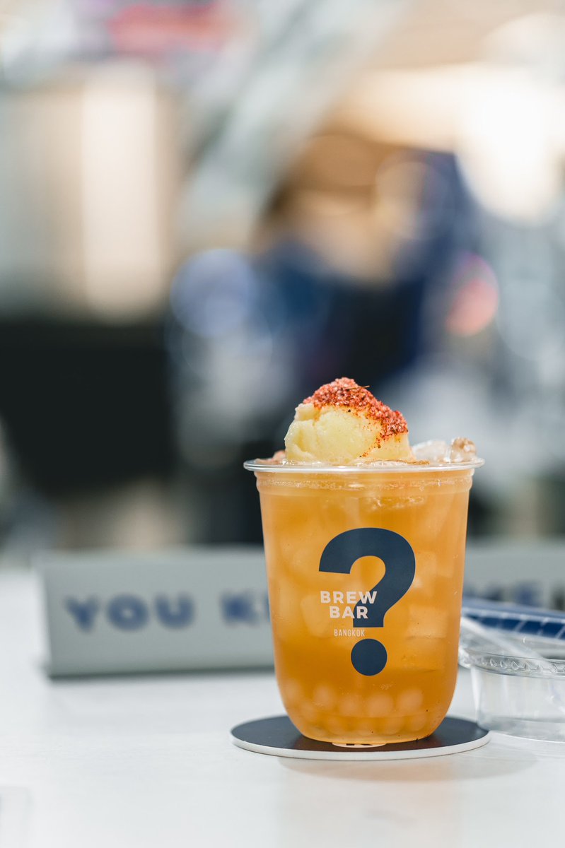 ชาตัวอื่นๆ ก็มีให้เลือกหลายแบบ
🥤ชานมที่มีส่วนผสมของชากุหลาบ
🥤ชาผลไม้เสริฟพร้อมยาคูล ตัวนี้เปรี้ยวๆ สดชื่น
🥤ชาผสมส้ม Yuzu ท้อปด้วยพริกเกลือ ก็อร่อยไปอีกแบบ
