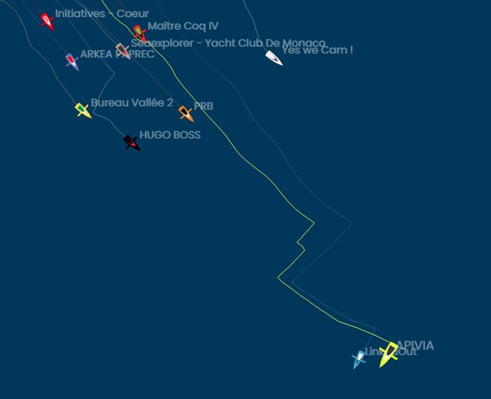 antaresufo27's tweet photo. Four more yachts will cross the Equator later today after being delayed in the Doldrums: #Medallia @pipoceanracing #OnePlanetOneDream @didaccostaVG #LaMieCaline @Caliboissieres #GroupeSetin @ManuelCousin71 #ve2020 #VendeeGlobe2020 #sailing https://t.co/04xxtUSZAn