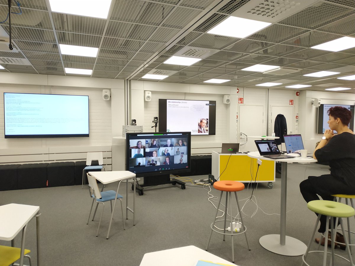 IuliiaAvgustis's tweet photo. Behind the scenes... #Intersubjectivity #III @samiraibnelkaid https://t.co/A9VzHgyZBG