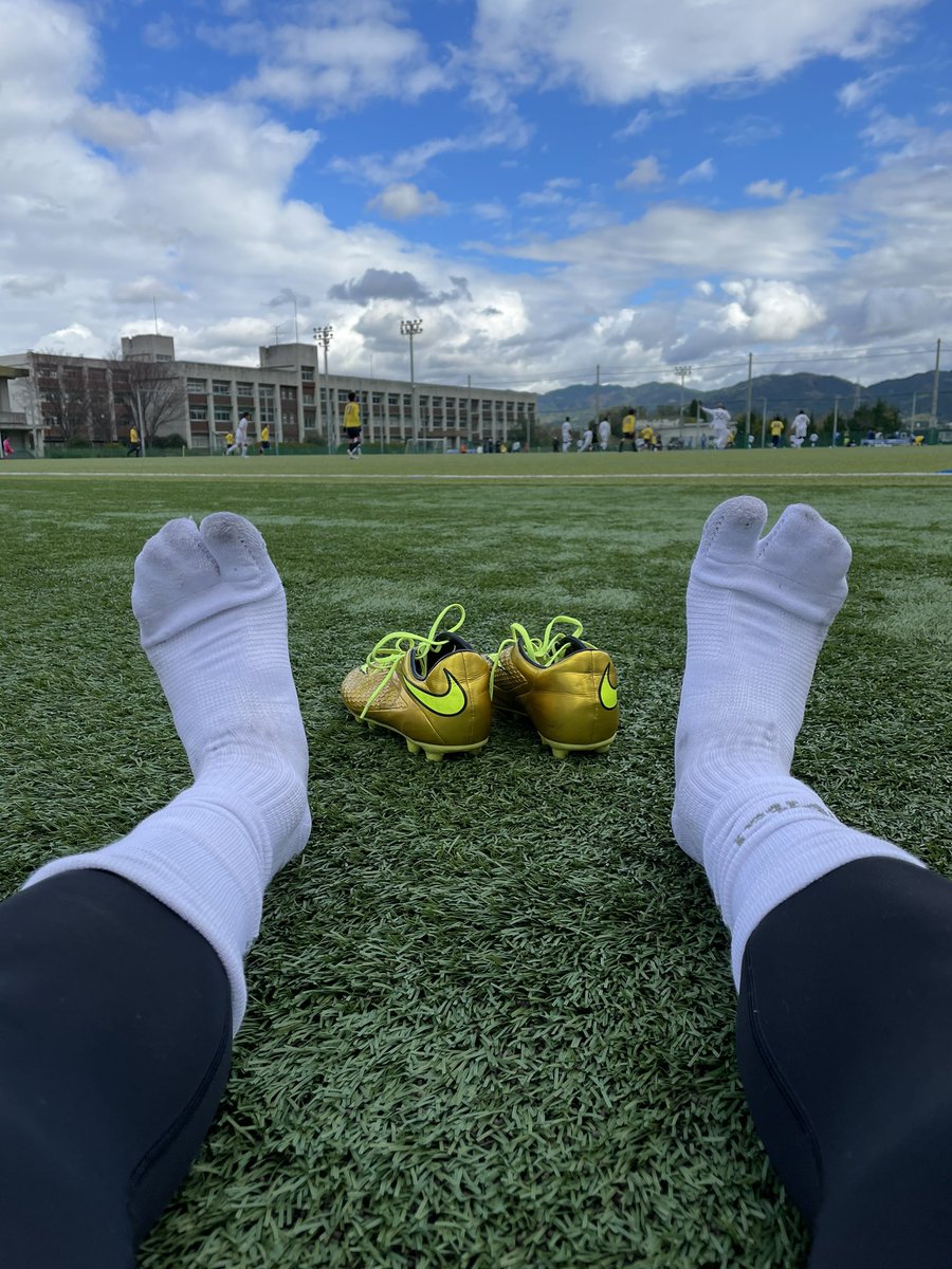 ToshioTeranishi's tweet photo. 大会後に #Activitalファミリー で
パチり📸😊
関西2府4県から
代表チームを集めて
1dayで優勝を決める大会
結果は3位
3試合して
もう全身ペロンペロン…
今日もActivitalに助けられました
楽しい時間をありがとう!
#fc47
#シニアサッカー
#サッカー #最高
#activital #足首社長 https://t.co/mQ4Q4u5dmw