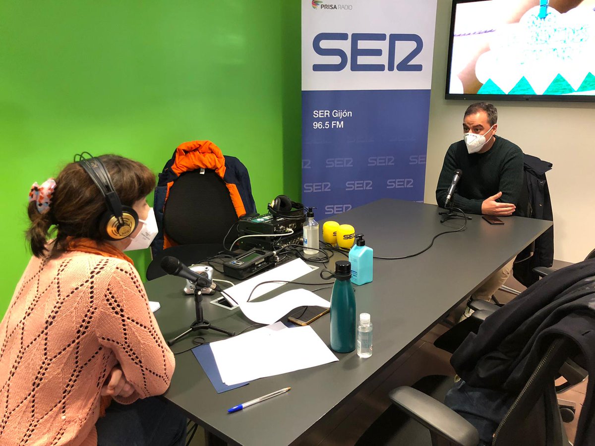 SER_Gijon's tweet photo. 📻 Edición especial de Hoy por Hoy #Gijón desde @EMULSAGijon. Nuestro primer invitado es el concejal @Olmo_Ron, presidente de EMULSA https://t.co/HpQyNRjeFW