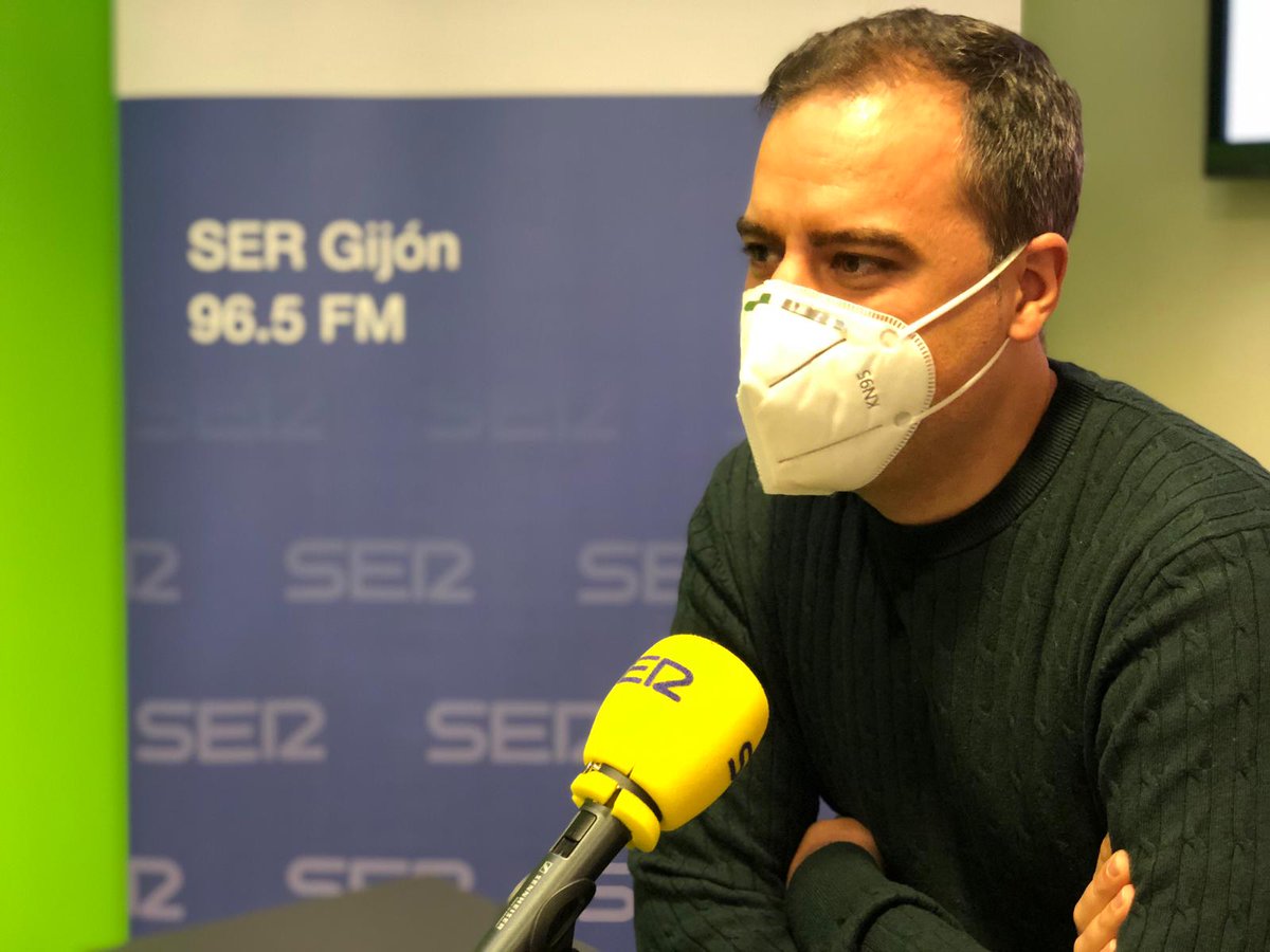 SER_Gijon's tweet photo. 📻 Edición especial de Hoy por Hoy #Gijón desde @EMULSAGijon. Nuestro primer invitado es el concejal @Olmo_Ron, presidente de EMULSA https://t.co/HpQyNRjeFW