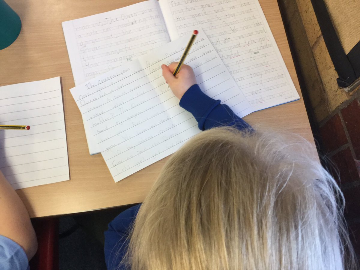 LSTMrsC's tweet photo. Super proud of our effort this morning writing up our polished piece for The Queen’s Hat #stpsenglish https://t.co/hqoj7jsmDK