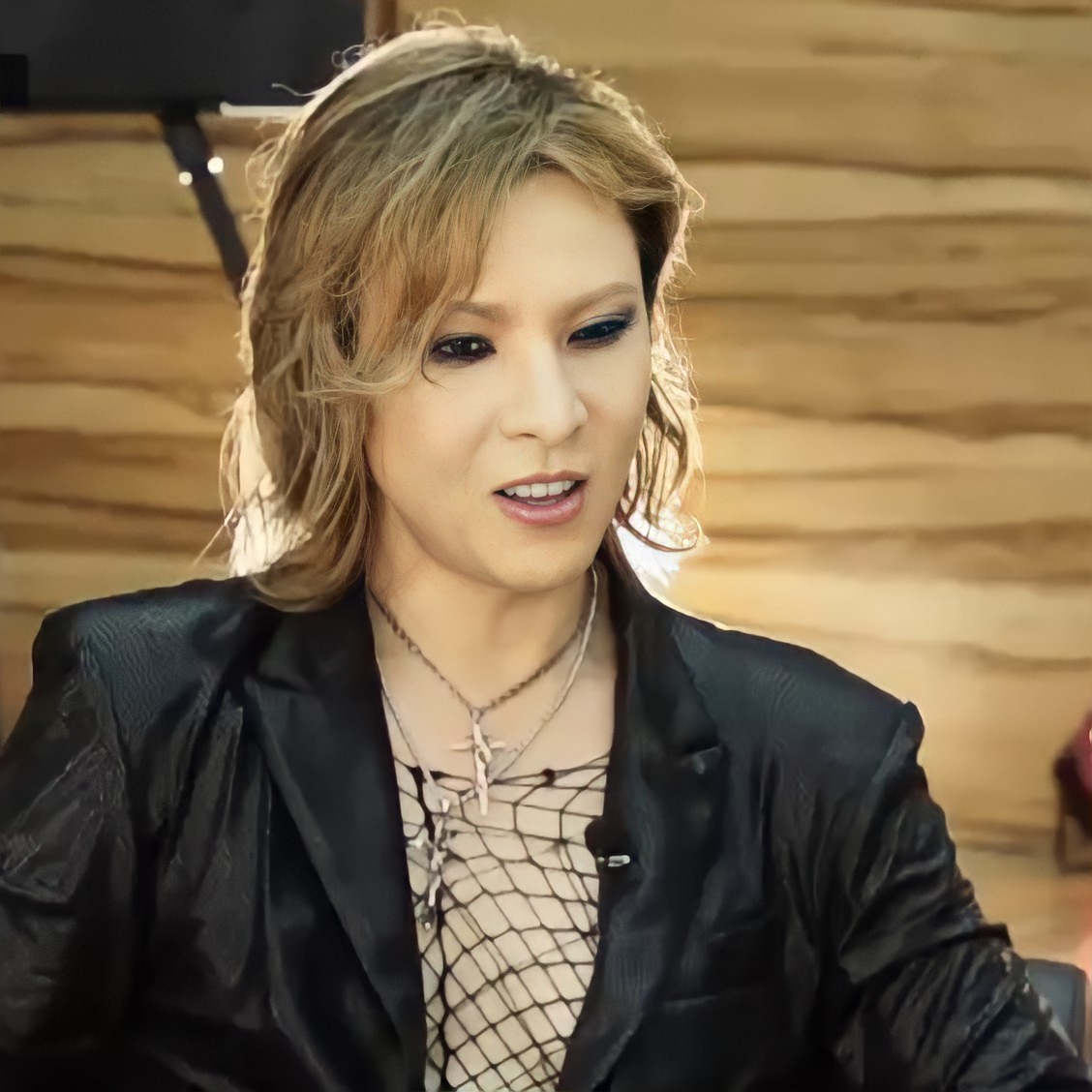 YoshikiSTLA's tweet photo. Have a great Monday with
#YOSHIKI #WEAREX #XJAPAN https://t.co/rCcpF3rxxK