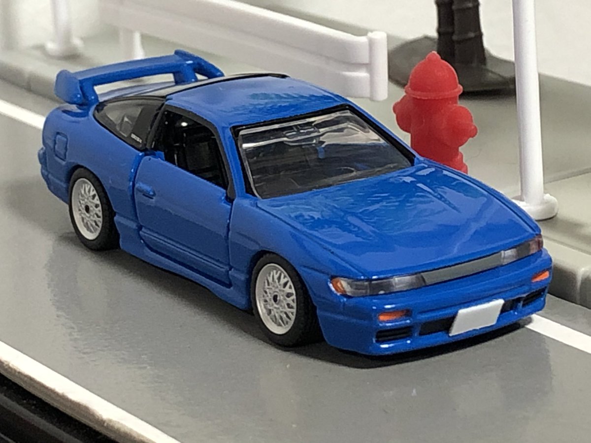 工場長 もっさん ティーダ トミカプレミアムのシルエイティ本日納車しました 笑 ボディカラーが派手なのでシンプルなカスタムに ホイールはトミカリミテッドヴィンテージ のfcから ローダウンとマフラー交換です トミカ トミカ改造 工場長 もっさん ティーダ トミカプレミアムのシルエイティ本日納車しました 笑 ボディカラーが派手なのでシンプルなカスタムに ホイールはトミカリミテッドヴィンテージ のfcから ローダウンとマフラー交換です トミカ トミカ改造