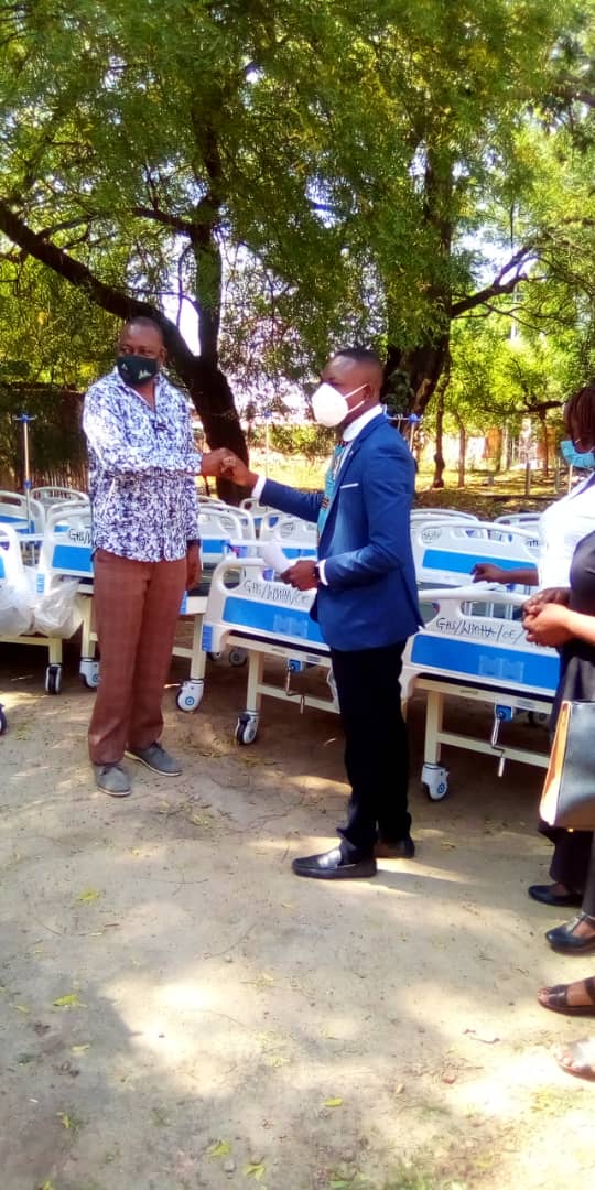 RashidNetwork's tweet photo. Hon Dr. @rashpelp has donated specialised beds to the Wa Municipal Hospital through the Municipal Health Directorate to help in their service delivery.
#BringbackJM and #RetainPelpuo
@joyce_bawah @OfficialNDCGh https://t.co/Mw5ZwhAM8S