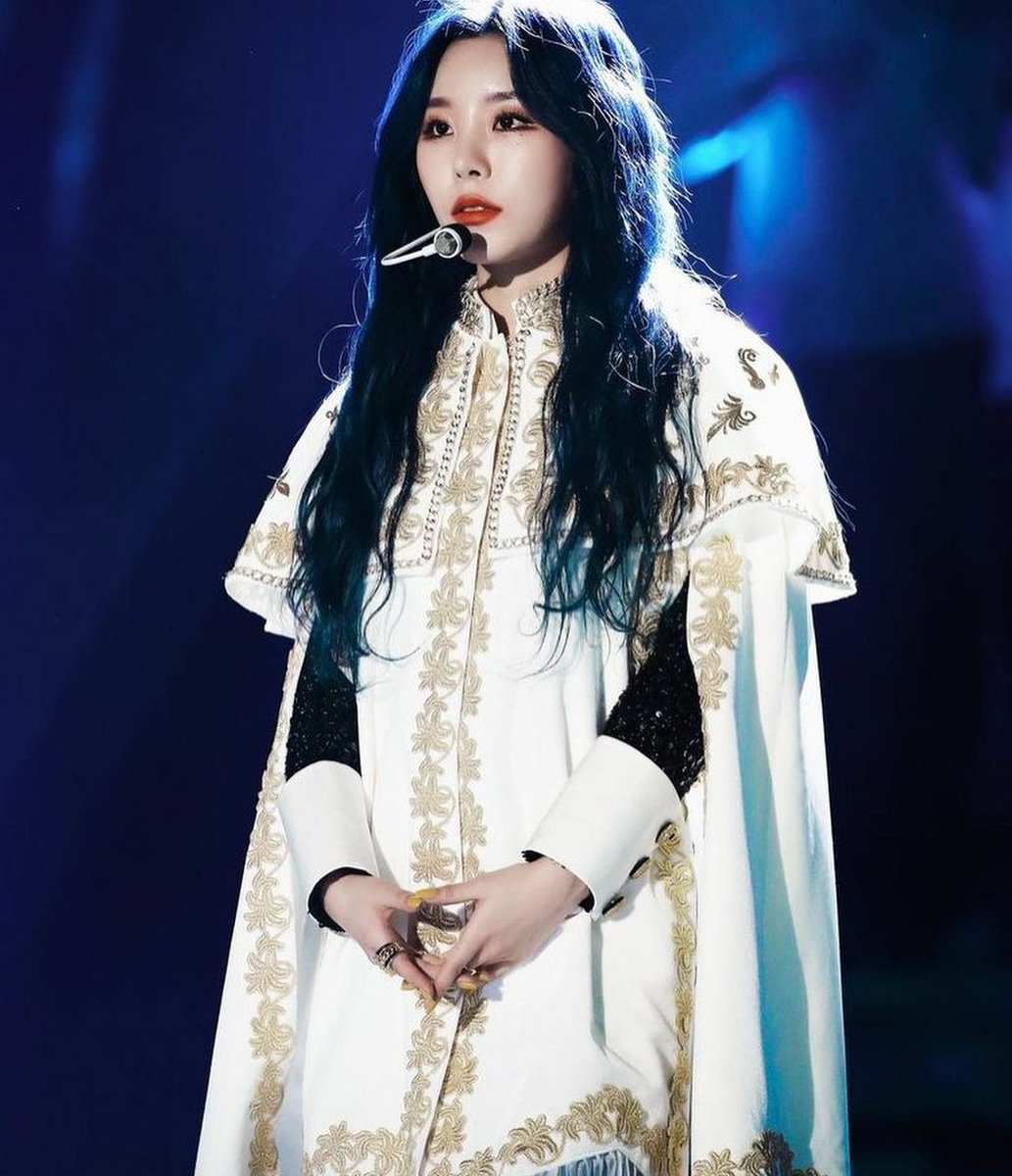 青髪フィイン #pretty #MAMAMOO