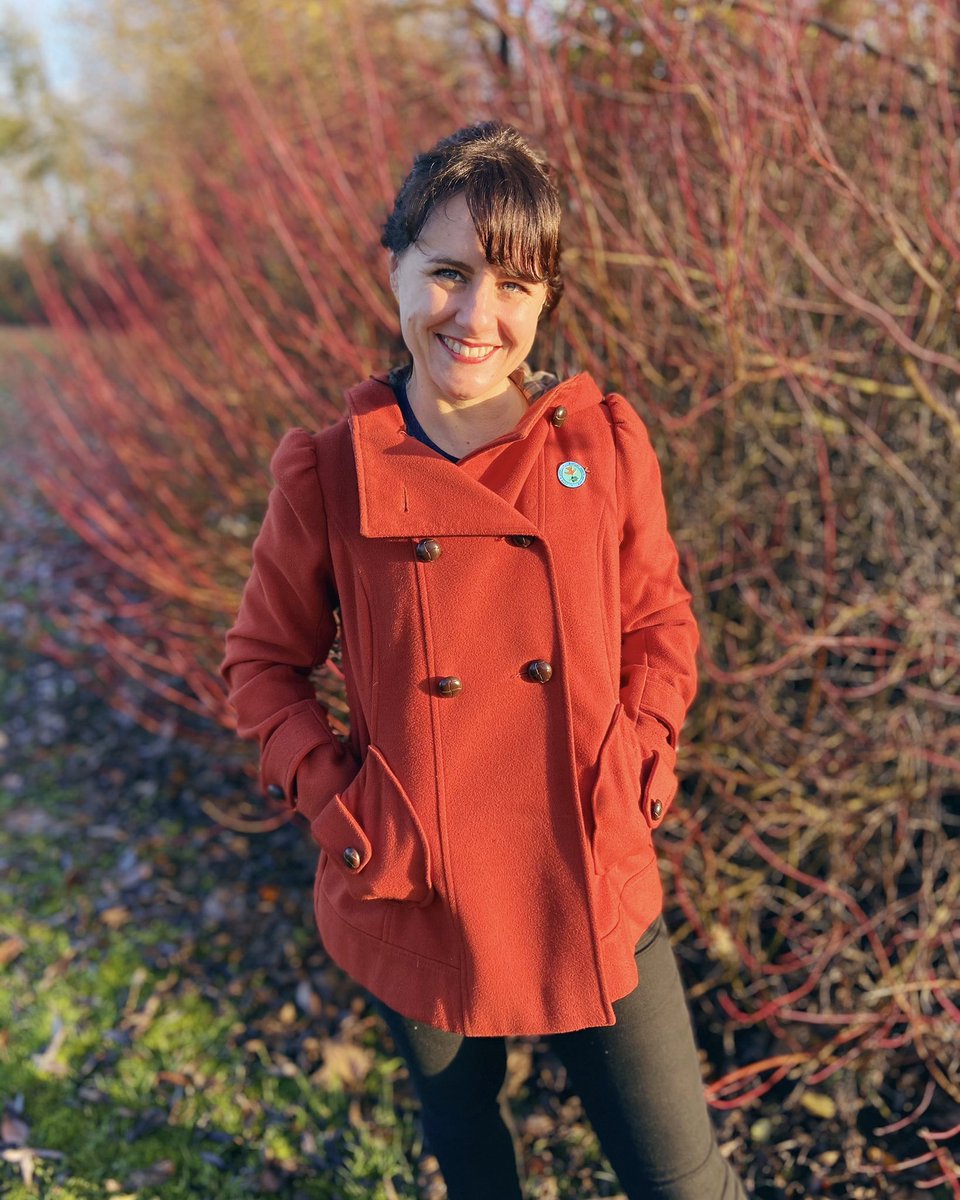 Hooray! It’s <a href="/Justacard1/">JUST A CARD</a>’s INDIE WEEK 🥳

Day 1’s prompt is ME, so here I am, proudly wearing my <a href="/Justacard1/">JUST A CARD</a> pin. For those of you that don't know, I'm Sarah 👋 - founder and maker of Amaranthine 🌿 natural skincare products. #justacard