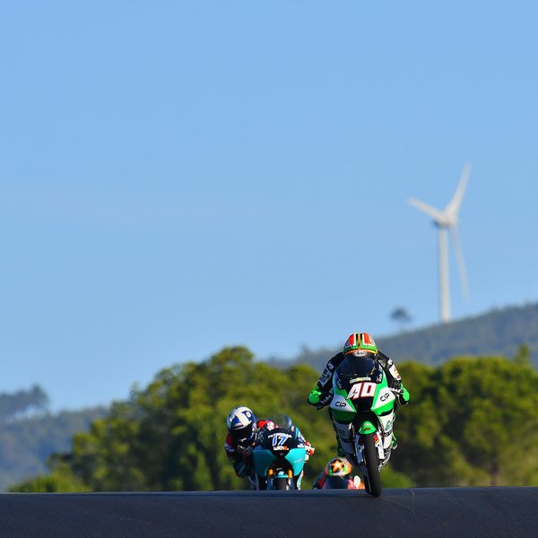 #PortugueseGP, Darryn Binder conclut la saison 2020 avec la sixième place (Grand Prix - Portimao) dlvr.it/RmFbHZ #EspritRacing