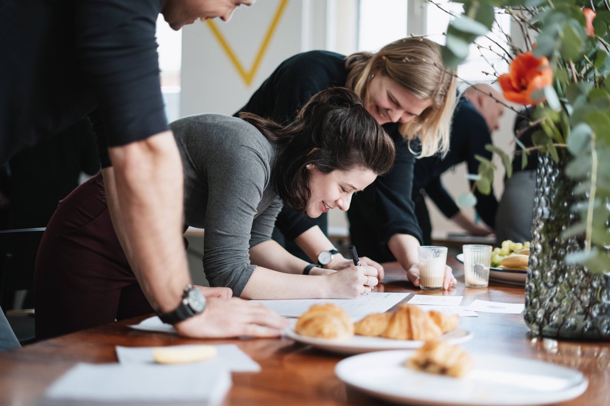 thinkmoto's tweet photo. Teamwork, innovation, inclusion and passion - these values ​​not only define our values ​​as an agency, but also drive our daily work with our #clients. 

#thinkmoto #teamwork https://t.co/BnnuzvVPef