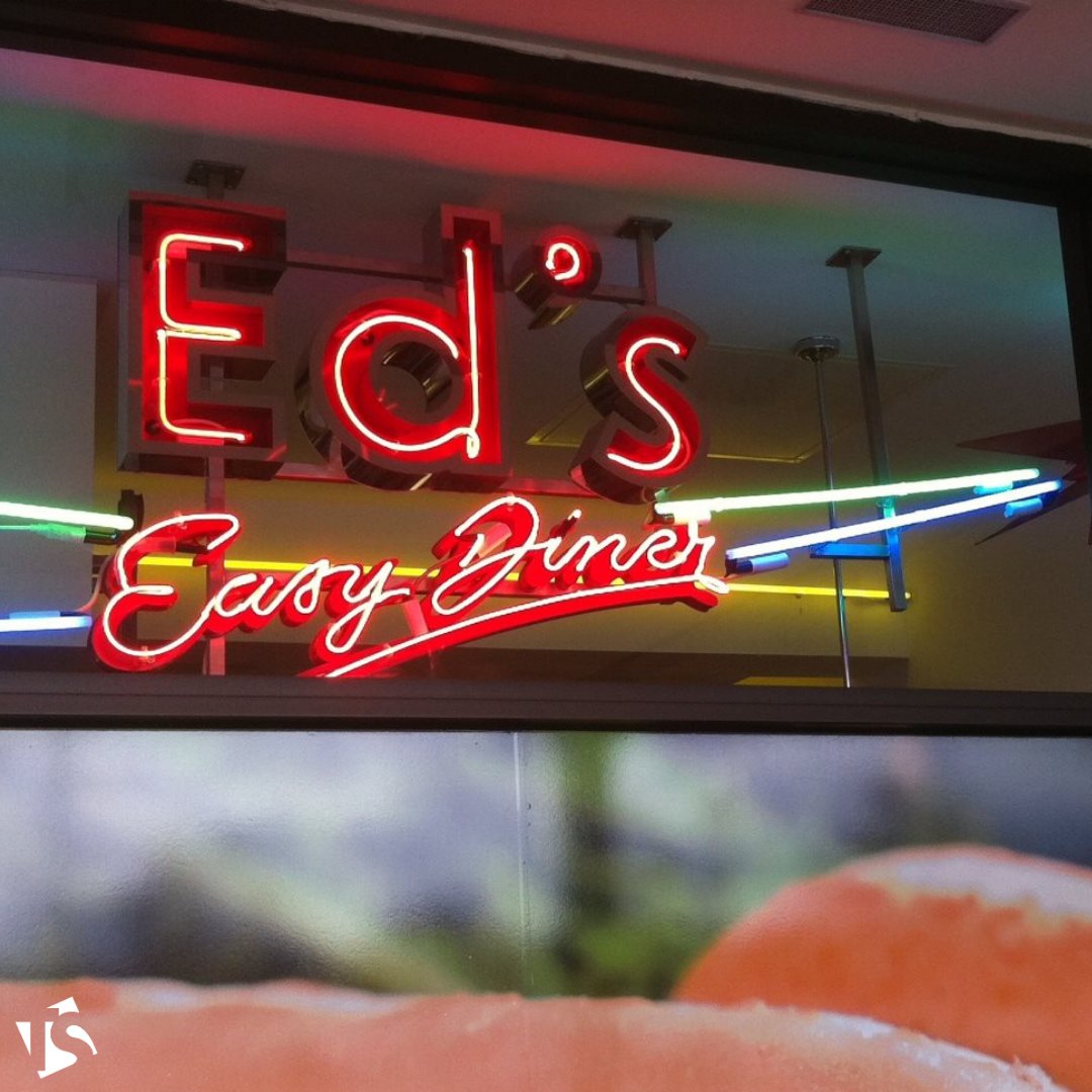 TechnicalSigns's tweet photo. Faux neon signs are often ready and waiting for customers to take photos of (or with!) and post them to social media. It's FREE advertising!
Do you have an Instagrammable moment?
#neonartists #neonarts #neoninspiration #neonlightsphoto #neonsignsonly #neonsignsuk #neonsignage https://t.co/gy2HdJStvK