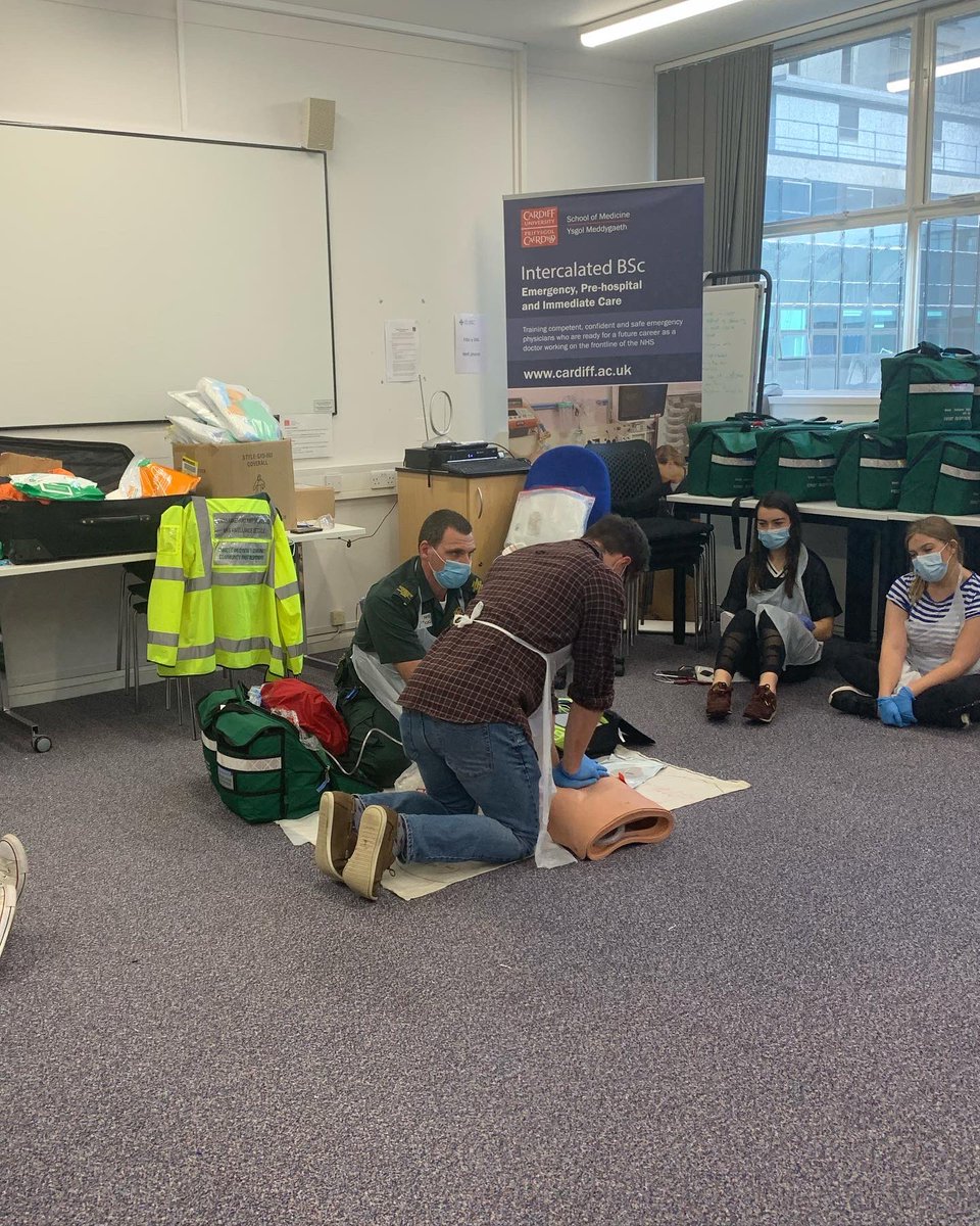 Cardiff Medics CFR tweet media