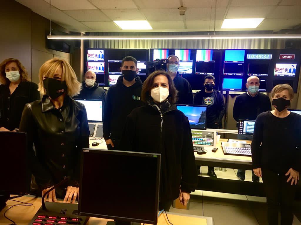 Oscuro tirando a negro... #LasCosasOscurasRTVE #UnVirusEnRTVE