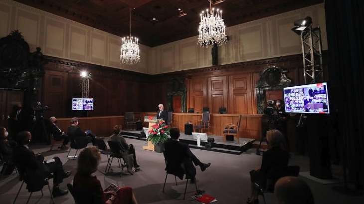 Last week's 75th anniversary of the #NurembergTrials remind us of the beginning of international law.
The Nazi's were back then - not much different to some today - reluctant to accept any wrongdoings.
A small court room that wrote history.
👉 https://t.co/xcvoM9tlvZ https://t.co/GiXSuTU3Qn