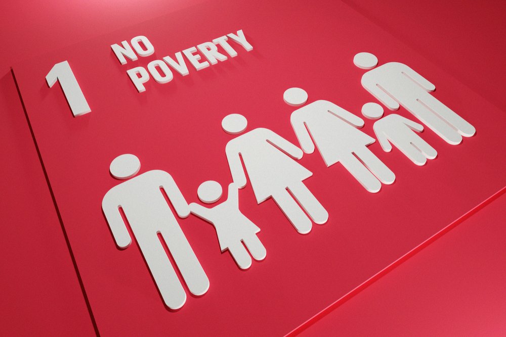 At today's 1st group meeting after the EESC renewal, members re-emphasised their commitment to the work programme proposed by our presidency. Combatting #poverty within the context of the green and digital transition &amp; #COVID19 recovery will be at the top of the 2020-2023 agenda!