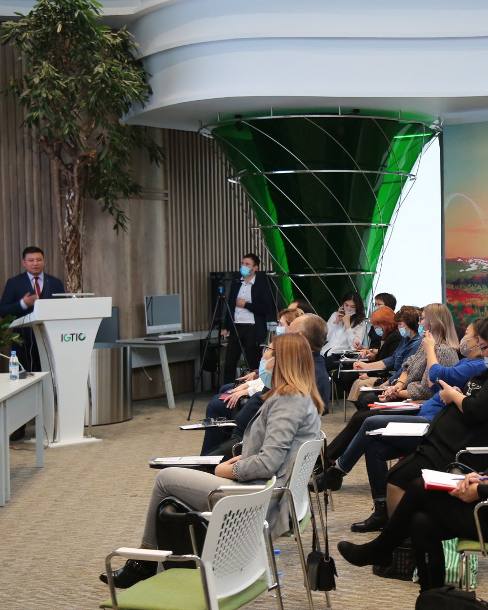 IGTIC2's tweet photo. Международный центр зеленых технологий и инвестиционных проектов провел двухдневное совещание по вопросам проведения экспертной оценки технологических процессов организаций на соответствие принципам НДТ. https://t.co/AeV3H88t10