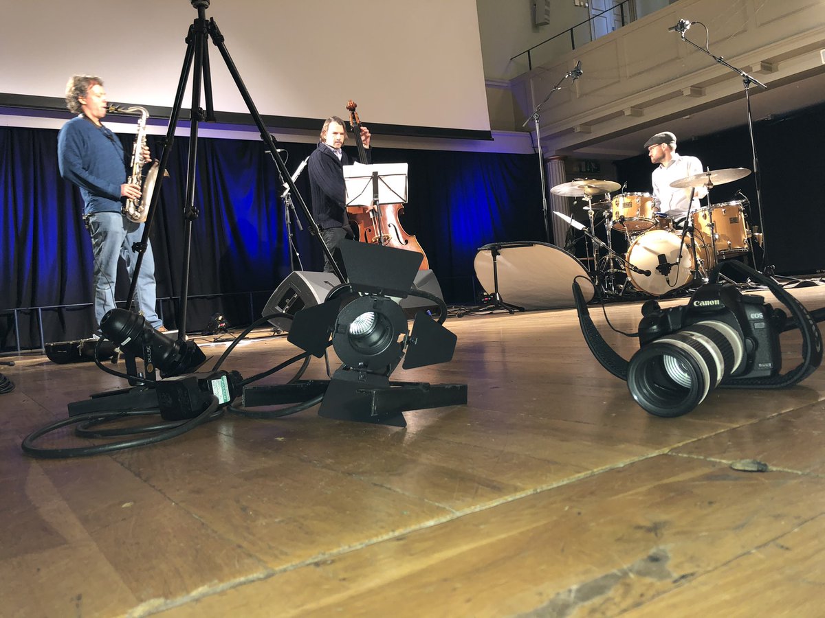 Tamsin Mendelsohn tweet media