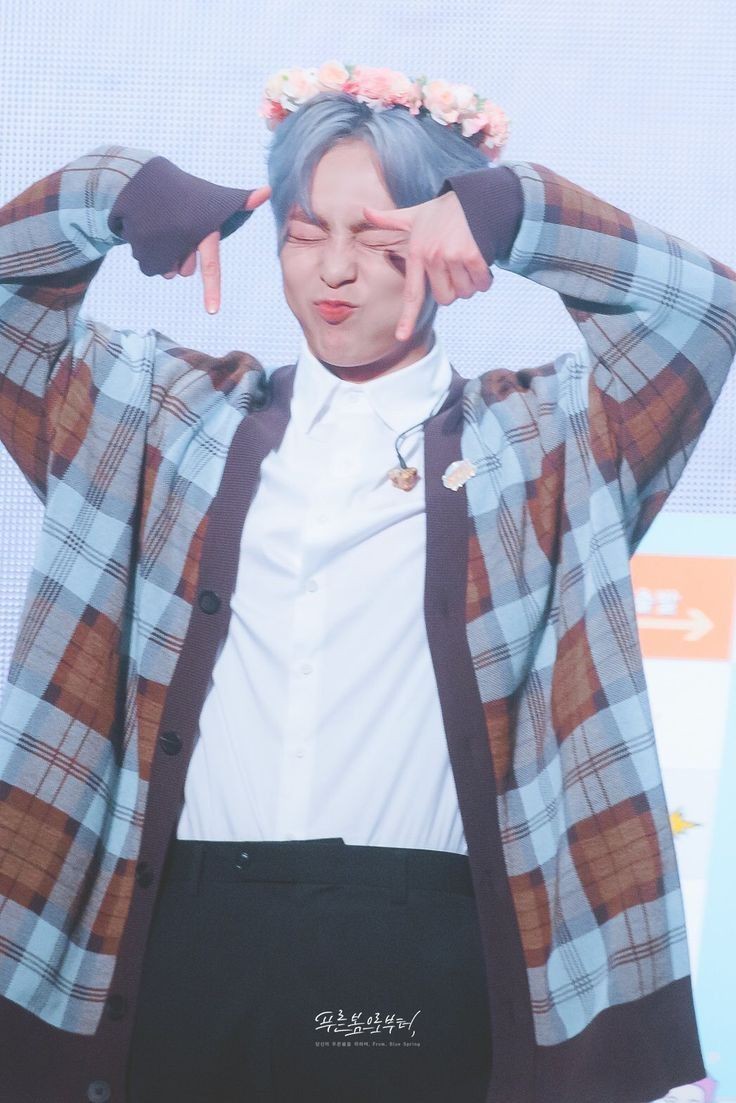 Alhee__'s tweet photo. Vous savez pas comment je suis heureuse là 🥺💕
#MINSEOK_IS_FREE #MinseokIsBack
#WELCOMEHOMEXIUMIN #WelcomeBackMinseok https://t.co/1ziheYLOOH