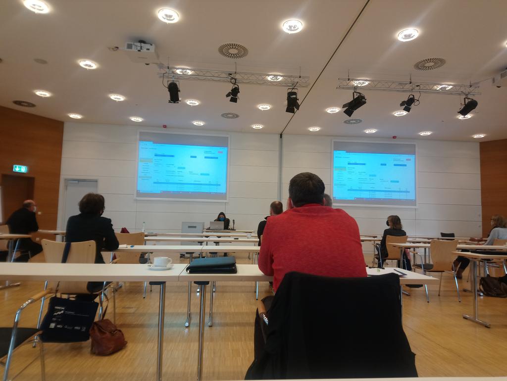 Prec_Hort's tweet photo. Abschlusstreffen #EiP Projekt Ressourcenschonende Bewässerung #fib #fbm #variablerateapplication #irrigation @dvs_land https://t.co/ZXLf6Gnv9o