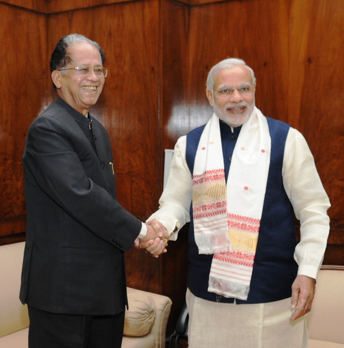 Shri Tarun Gogoi Ji was a popular leader and a veteran administrator, who had years of political experience in Assam as well as the Centre. Anguished by his passing away. My thoughts are with his family and supporters in this hour of sadness. Om Shanti.