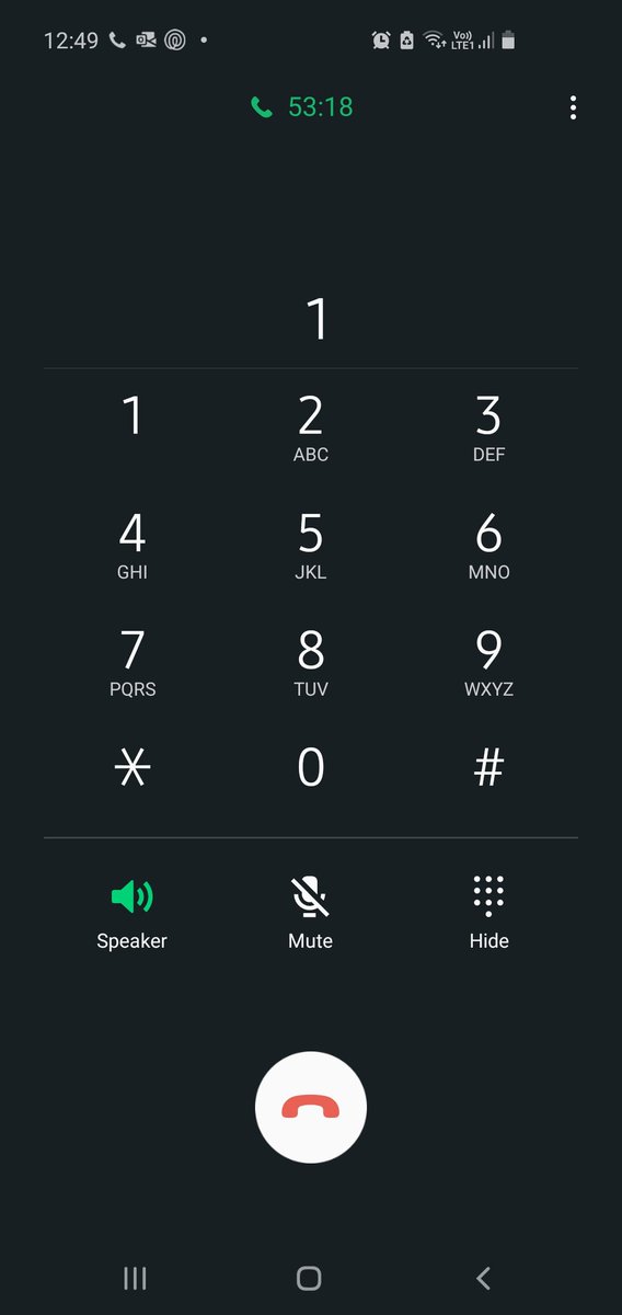 oz_cimen's tweet photo. @HMRCgovuk whats the average waiting time? this is getting ridiculous https://t.co/PXnES89r9f