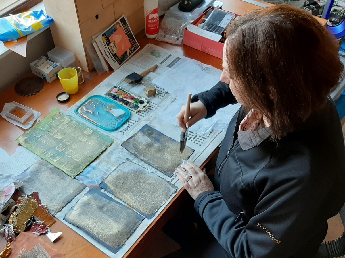 dlrArts's tweet photo. Artist Tara Ni Nualláin working on her wonderful pieces for #dlrArtworksHome 
This special project involves a range of artists from dlr creating artworks to be gifted to cocooning members of our local community. Supported by @creativeirl 
#InThisTogether #dlrcommunitycall https://t.co/AHsocdhaE5