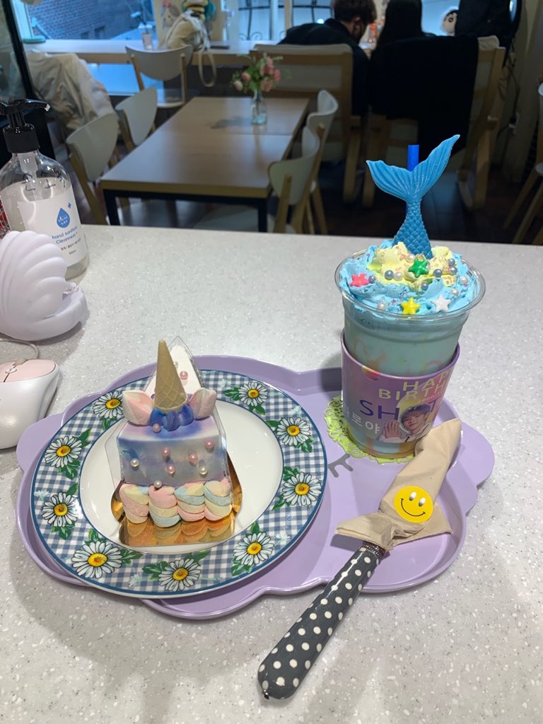 SHOTAROCNFC's tweet photo. 서울시 마포구 와우산로 23길 47 2층~☕️☕️☕️🦦🎂

https://t.co/wuBmJXxqR3

#NCT  
#SHOTARO   
#쇼타로    
#将太郎 https://t.co/HVfiYx1bBV