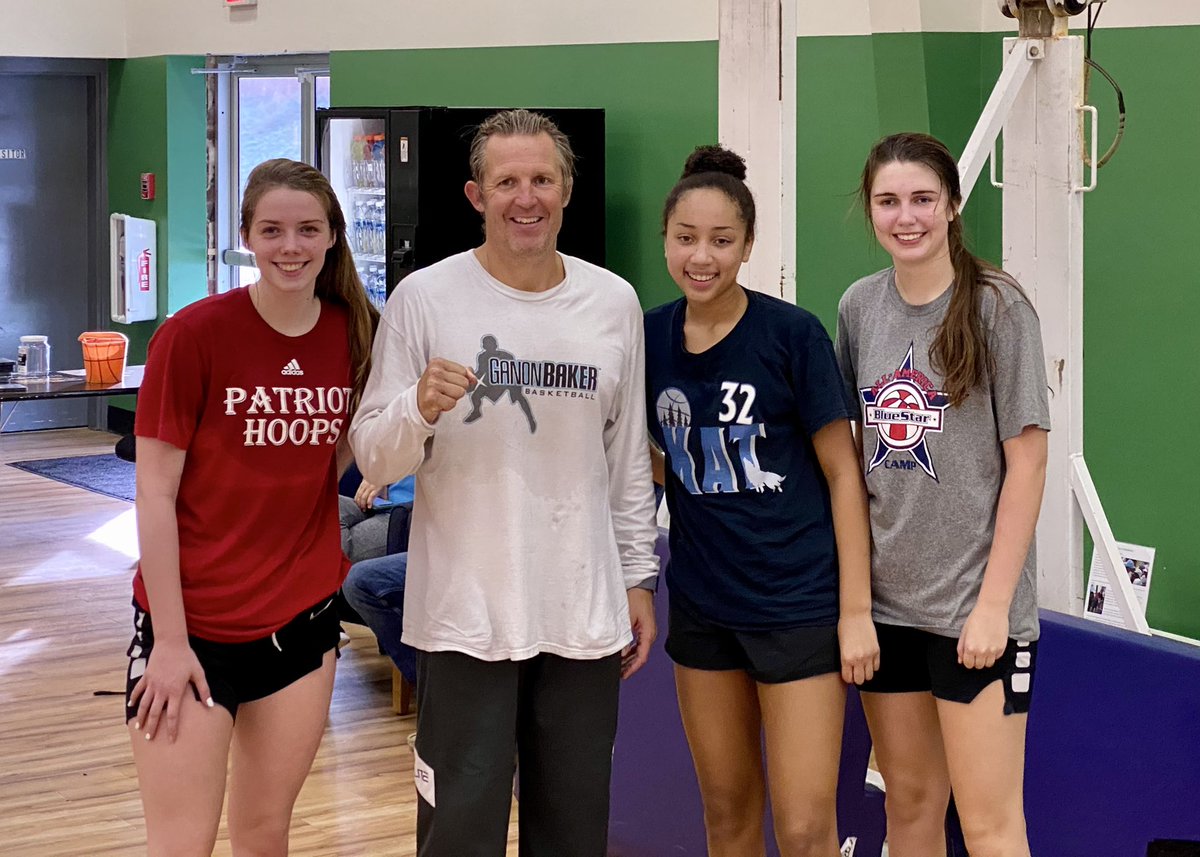 <a href="/GanonBaker/">Ganon Baker</a> thanks again for taking the time to teach these 3.  <a href="/AStarck2023/">Ayla Starck</a> @VSagne2023 and @mbeam2004 are invested in growing their games and are looking forward to their season with Apex Friendship.