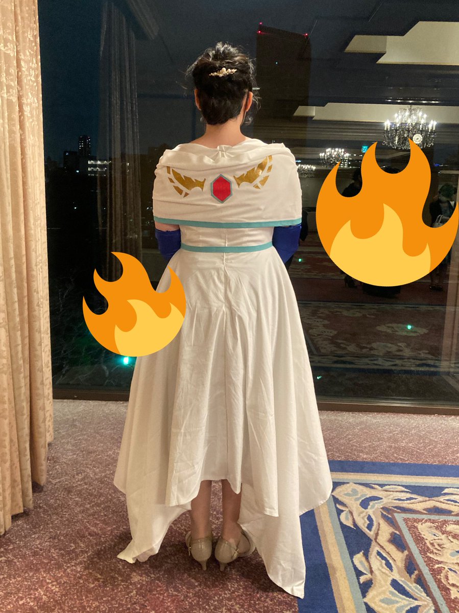 hnn285's tweet photo. 上映会お疲れ様でした……！最高に楽しかった！やはりキンプリはみんなでスクリーンで見るに限る🌈✨
一番好きなのに非常〜〜〜〜〜にドレスにしづらいSSSの衣装に挑戦しました💪 一緒に悩んでくれた友人に感謝
#煌めきエンゲージ上映会 https://t.co/dsfWORGLUV