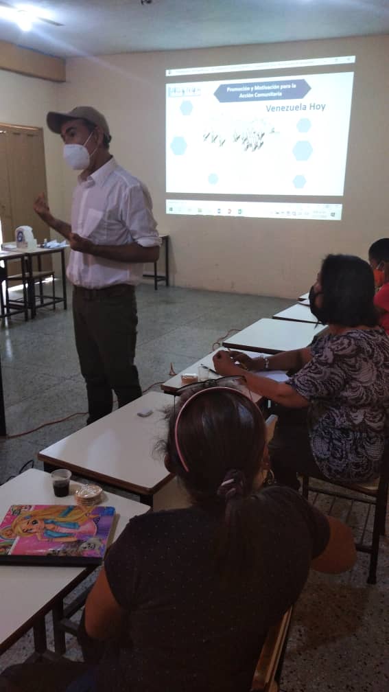 AC_Anzoategui's tweet photo. Ahora 🕐 Nuestro facilitador Hendrix Marchán @HendrixMarchan, con el tema: Motivación para la acción, en la fase de seguimiento del sector Tierra Adentro ☑️ https://t.co/qM1u6LZCDW