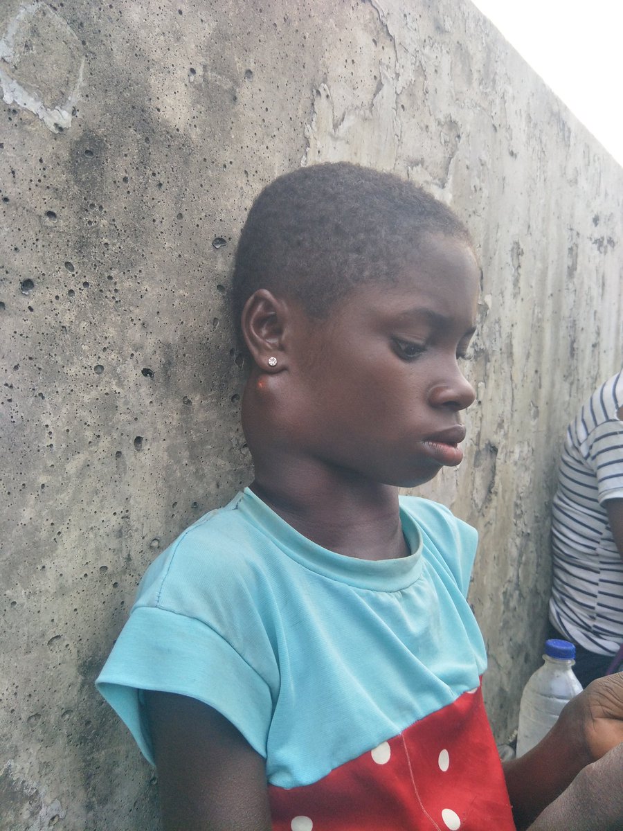 AgiDamian's tweet photo. Dear Friends, a poor street beggar needs medical treatment. 

Kindly DM if you or your organization can help. 

Pls RT until it reaches her helper🙏🏿❤️❤️
#SaveTheGirl
#TREM 
Universities
Zamfara https://t.co/d30o9MtYsk