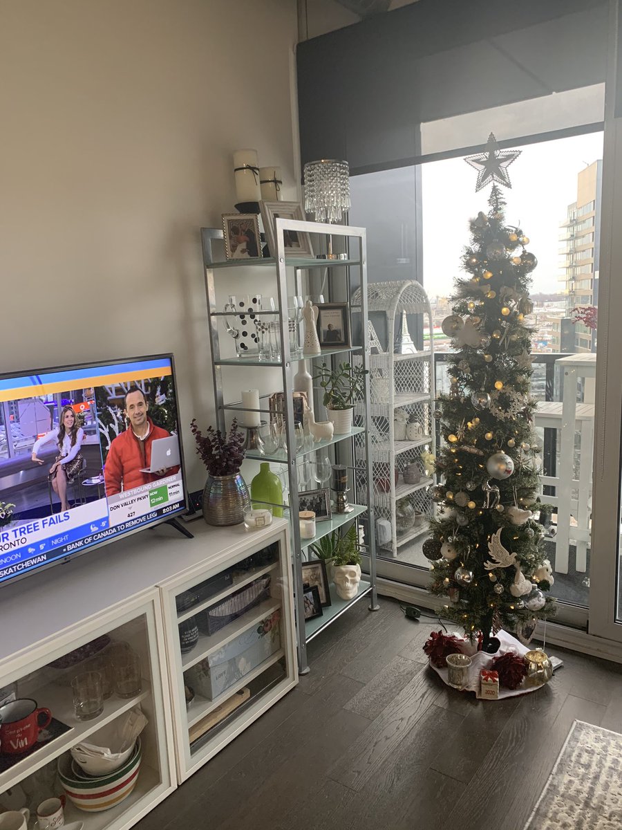 AMAprmaven's tweet photo. Hey @DinaPugliese & @CityMelanie my brother asked me if I forgot to unwrap my Christmas tree. Heโs a brat. Itโs a really super skinny condo tree. Lol https://t.co/G0PWvkoGR0