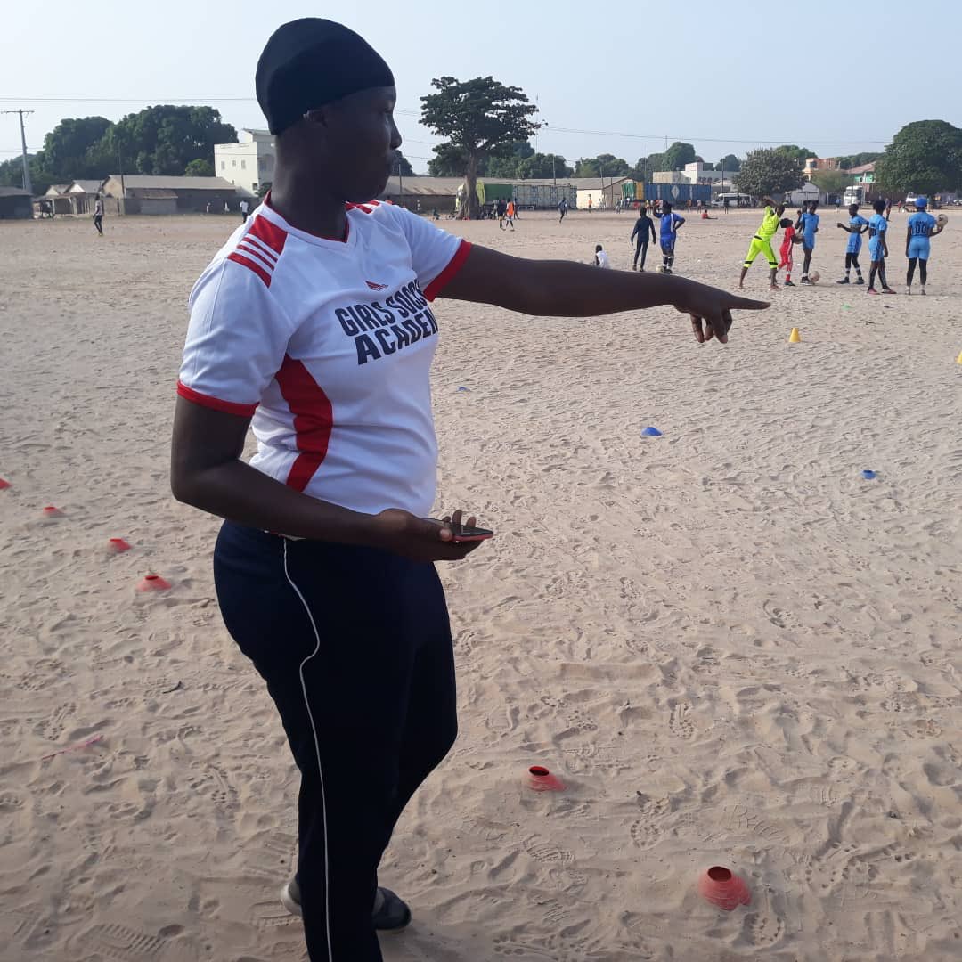GirlsSoccerAca2's tweet photo. Keep on listening to the gaffer, coach @SunaNjie ⚽️
✍️✍️✍️✍️✍️✍️✍️✍️✍️✍️✍️✍️✍️
#GirlsSoccerAcademy #WeAreFlying✈️✈️
#bufferzonegirls
#ItsTimeItsNow
@modoubah
@sandra_a_yeboah
@SannehSeedou
@Bbetorres9
@TheGambiaFF https://t.co/4gcNgGxsZp
