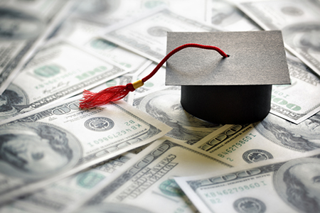 roosa2008's tweet photo. Repaying a Student Loan? Be Aware of These Issues https://t.co/1TjqB48eAq https://t.co/g2Zh0Mx2kb