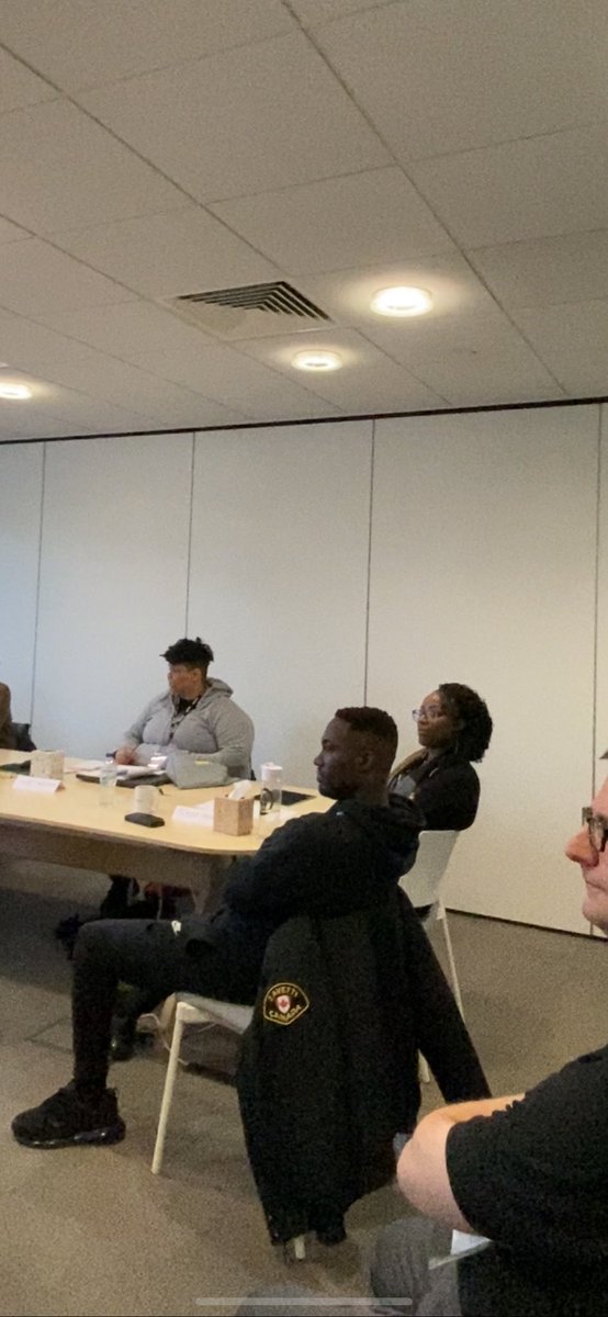 tecmcr's tweet photo. It’s #techequitymcr cohort 4 launch date!! 🚀

Excited to welcome nine new learners into the classroom to start their #networking journey

Supported by @GMCAdigital @dcms  @jcpinmanchester 

Delivery by: @UKFast @WeAreM247 @theheroworx @Tapeventsmcr @MindMalleable @LancsSkillsHub https://t.co/RADJIwalSf