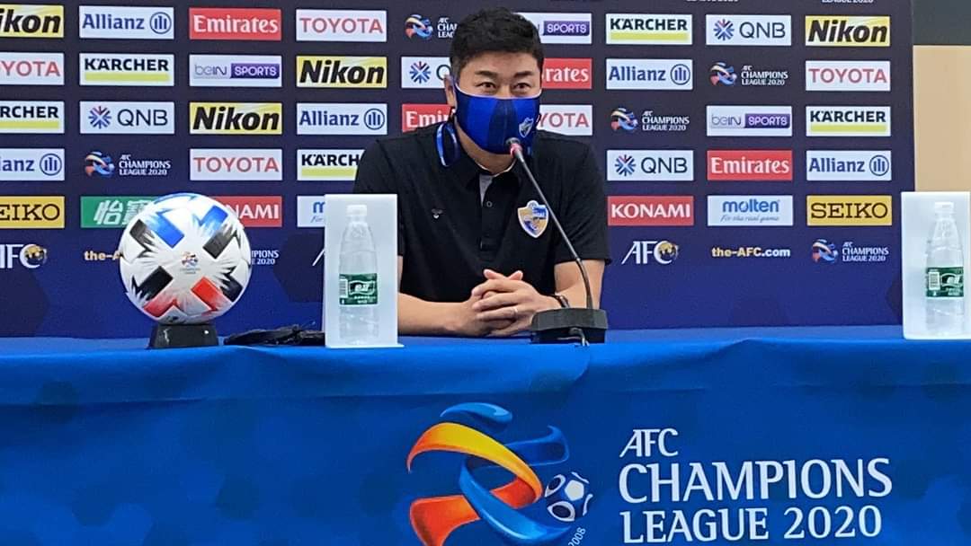 rioriver_'s tweet photo. #ACL2020
#蔚山現代
#울산현대
#UHFC
【Official】 
20201123

デビッドソンと一緒に、
今日の試合前の公式記者会見！

今後映像に公開されます💙

＃JasonDavidson
@jasondavidson29 https://t.co/vFxWtIRllc