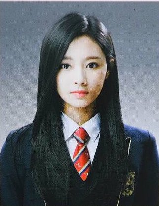 こもも とぅんとぅん 左から 橋本環奈の卒アル ツウイの卒アル ワシの卒アル