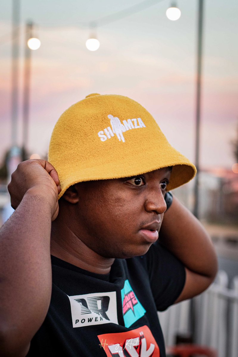 Shimza01's tweet photo. For orders contact Fentse on 0624969146 we deliver and courier https://t.co/naw7ovg0E3