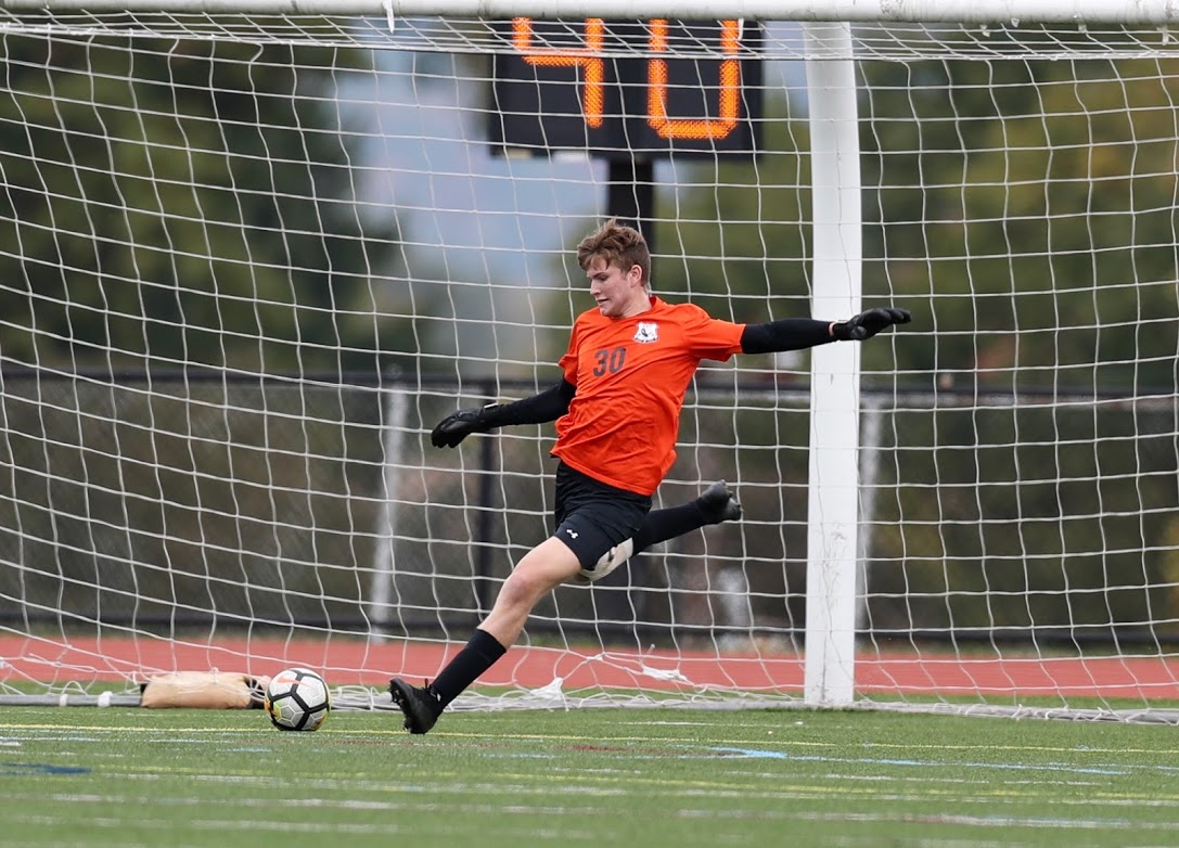 Mlbillman70's tweet photo. Congratulations @CVEaglesSoccer for @Mid_Penn all-stars for 2020.
1st Team - Daniel Erickson &amp; Luke Snyder
2nd Team- Samuel Lundblad &amp; Max Miller
Great season...and career at CV! https://t.co/uqlJB1LPZB