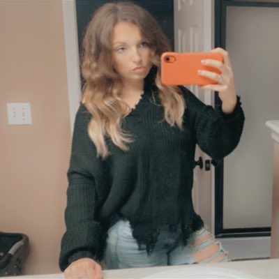 RaileyCarver's tweet photo. #NewProfilePic https://t.co/jZwqEjYHgP
