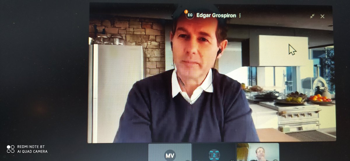 CTorossian_Off's tweet photo. #IH2EF @edgargrospiron champion du monde se ski, intervient auprès des #ExpertsAssocies de IH2EF sur le thème "le leadership au service de l'engagement collectif".
➡️ Motivation moteur du Leadership
➡️ Motivation énergie du plaisir https://t.co/Osgv4ek6ri